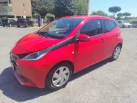 Second-hand Toyota Aygo X-play 69 CP (50 kW) 2014 Roșu Hatchback