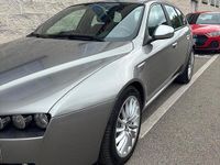Usata Alfa Romeo Giulietta 150 CV (110 kW) 2012 Grigio Utilitaria