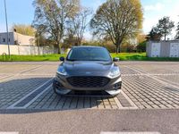 Begagnad Ford Kuga ST-Line X 120 HK (88 kW) 2024 Grå SUV