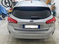 Usata Ford Focus Vignale 120 CV (88 kW) 2020 Grigio Berlina
