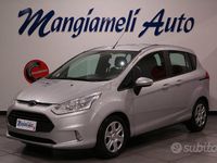 Usado Ford B-MAX 75 CV (55 kW) 2017 Gris Monovolumen