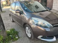 Usata Renault Scénic III 110 CV (80 kW) 2012 Marrone Monovolume
