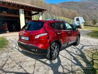 Usata Nissan Qashqai Tekna 117 CV (86 kW) 2011 Rosso SUV