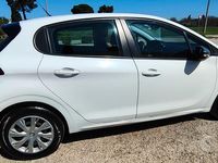 Usata Peugeot 208 Active 75 CV (55 kW) 2018 Bianco Utilitaria