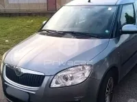 Usata Skoda Roomster 69 CV (50 kW) 2010 Grigio Monovolume
