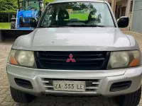 Usata Mitsubishi Pajero Elegance 99 CV (72 kW) 2000 Argento SUV