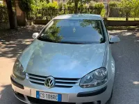 Usata VW Golf IV 105 CV (77 kW) 2005 Grigio Berlina