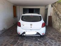 Usata Dacia Sandero Comfort 90 CV (66 kW) 2019 Bianco Utilitaria
