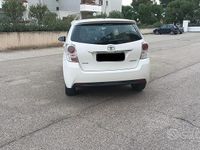 Gebraucht Toyota Verso Style 112 PS (82 kW) 2014 Weiß Van / Kleinbus
