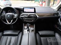 Usata BMW 530 Comfort Edition 249 CV (183 kW) 2020 Bianco / pastello Berlina