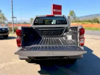 Nuova Isuzu D-Max 165 CV (121 kW) 2026 Inishmore green Pick-up