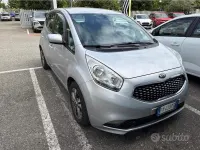 Usata Kia Venga 90 CV (66 kW) 2019 Argento Utilitaria