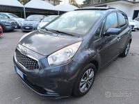 Usata Kia Venga 90 CV (66 kW) 2015 Grigio Utilitaria