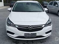 Usata Opel Astra 110 CV (80 kW) 2018 Bianco Berlina