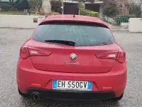 Usata Alfa Romeo Giulietta 105 CV (77 kW) 2011 Rosso Utilitaria