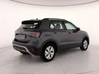 Usata VW T-Cross Life 116 CV (85 kW) 2024 Smoky grey metallizzato SUV