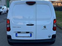 Gebraucht Peugeot Partner 131 PS (96 kW) 2019 Weiß Van / Kleinbus