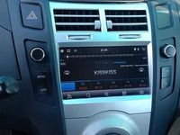 Begagnad Toyota Yaris 90 HK (66 kW) 2006 Svart Sedan