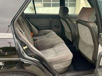 Usata Alfa Romeo 75 120 CV (88 kW) 1990 Nero Berlina