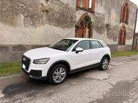 Usata Audi Q2 Business 150 CV (110 kW) 2016 Bianco SUV