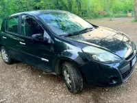 Usata Renault Clio II 75 CV (55 kW) 2011 Nero Berlina