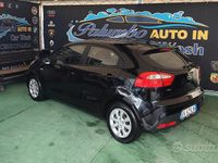 Usata Kia Rio EX 75 CV (55 kW) 2013 Nero Berlina