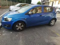 Usata Chevrolet Aveo 69 CV (50 kW) 2012 Blu Berlina