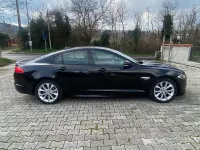 Usata Jaguar XF R-Sport 200 CV (147 kW) 2015 Nero Berlina