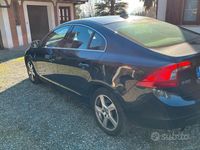 Usata Volvo S60 Kinetic 163 CV (119 kW) 2012 Grigio Berlina