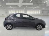 Usata Toyota Yaris Hybrid Active 92 CV (67 kW) 2025 Grigio Berlina