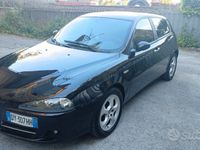 usata Alfa Romeo 147 147 1.6 16V TS (105) 5 porte Distinctive