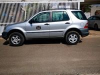 Usata Mercedes ML320 2000 Grigio SUV