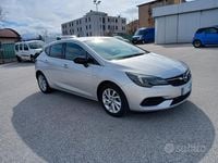 Usata Opel Astra Business Elegance 122 CV (89 kW) 2021 Grigio Berlina