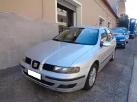 Usata Seat Leon Stella 90 CV (66 kW) 2004 Argento Utilitaria