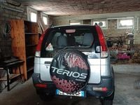 Usata Daihatsu Terios 2005 Grigio SUV