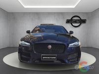 Usata Jaguar XF R-Sport 179 CV (131 kW) 2016 Blu/azzurro Berlina