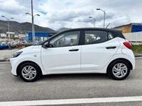 Usata Hyundai i10 65 CV (47 kW) 2022 Bianco Utilitaria