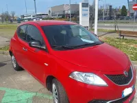 Usata Lancia Ypsilon S 95 CV (69 kW) 2016 Rosso Utilitaria