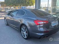 Usata Maserati Ghibli 250 CV (183 kW) 2019 Grigio Berlina