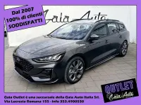 Begagnad Ford Focus ST-Line 116 HK (85 kW) 2023 Grå Kombi