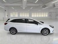 Usata Opel Astra Business 122 CV (89 kW) 2022 Utilitaria