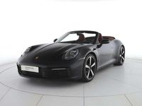 Usata Porsche 911 Carrera Cabriolet 385 CV (283 kW) 2024 Nero jet metallizzato/capote r Cabrio