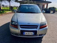 Usata Chevrolet Kalos SE Plus 72 CV (52 kW) 2004 Grigio Berlina
