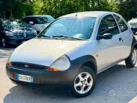 Usata Ford Ka 69 CV (50 kW) 2004 Grigio Utilitaria