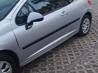 Käytetty Peugeot 207 68 HP (50 kW) 2008 Harmaa Sedan