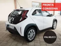 Usata Toyota Aygo X Active 72 CV (52 kW) 2022 Bianco SUV