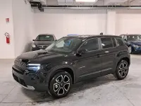 Usado Jeep Avenger Summit 101 HP (74 kW) 2024 Preto SUV