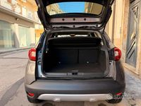 Usata Renault Captur 90 CV (66 kW) 2017 Grigio SUV