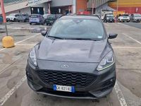 Usata Ford Kuga 120 CV (88 kW) 2022 Marrone SUV