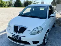 Usata Lancia Ypsilon 60 CV (44 kW) 2010 Bianco Utilitaria